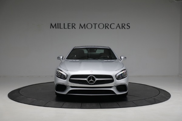Used 2017 Mercedes-Benz SL-Class SL 450 for sale $62,900 at Alfa Romeo of Greenwich in Greenwich CT 06830 25