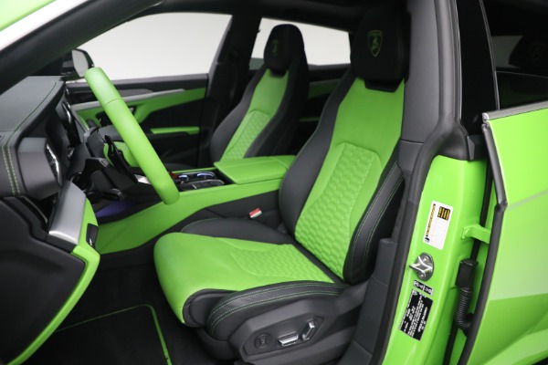 Used 2022 Lamborghini Urus for sale $269,900 at Alfa Romeo of Greenwich in Greenwich CT 06830 14