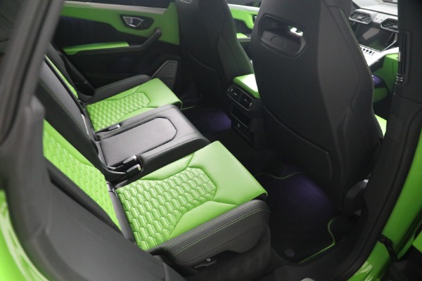 Used 2022 Lamborghini Urus for sale $269,900 at Alfa Romeo of Greenwich in Greenwich CT 06830 24