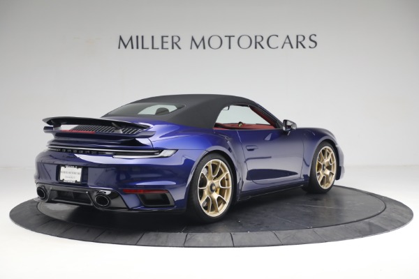 Used 2022 Porsche 911 Turbo S for sale $261,900 at Alfa Romeo of Greenwich in Greenwich CT 06830 16