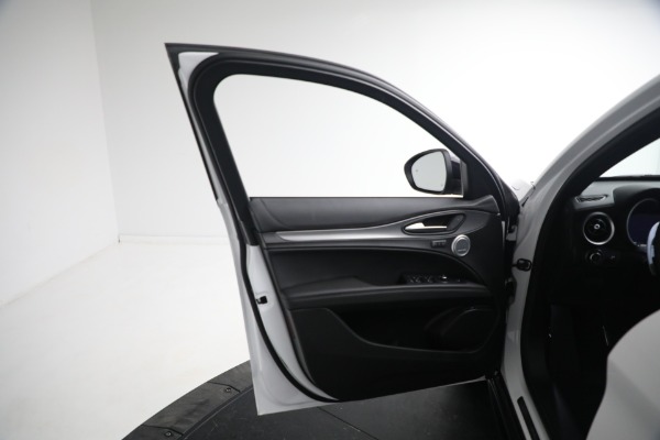 New 2024 Alfa Romeo Stelvio Veloce for sale Sold at Alfa Romeo of Greenwich in Greenwich CT 06830 20