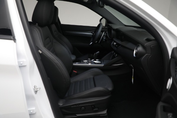 New 2024 Alfa Romeo Stelvio Veloce for sale Sold at Alfa Romeo of Greenwich in Greenwich CT 06830 21