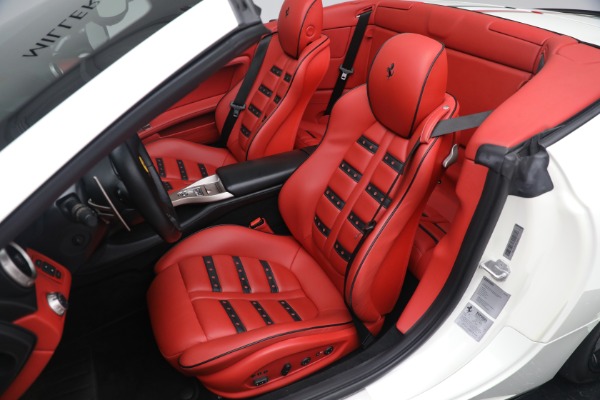 Used 2014 Ferrari California for sale $134,900 at Alfa Romeo of Greenwich in Greenwich CT 06830 21