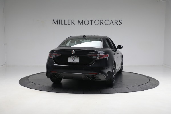 New 2024 Alfa Romeo Giulia Veloce for sale Sold at Alfa Romeo of Greenwich in Greenwich CT 06830 10
