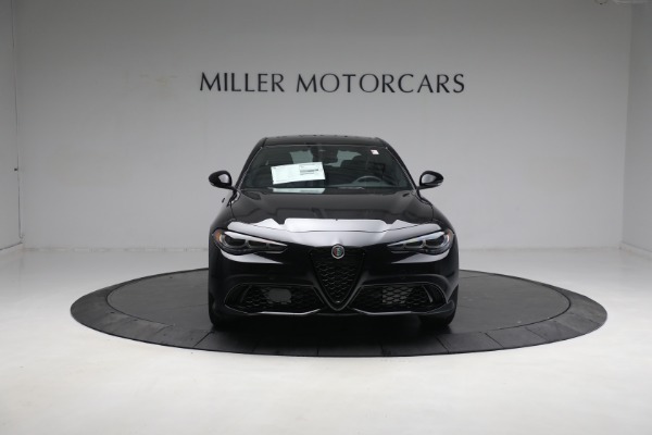 New 2024 Alfa Romeo Giulia Veloce for sale Sold at Alfa Romeo of Greenwich in Greenwich CT 06830 19