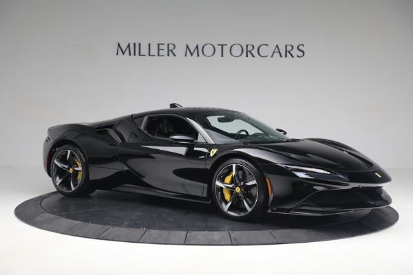 Used 2022 Ferrari SF90 Stradale for sale $629,900 at Alfa Romeo of Greenwich in Greenwich CT 06830 10