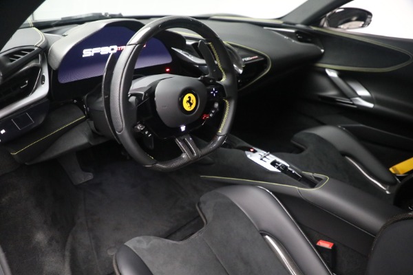 Used 2022 Ferrari SF90 Stradale for sale $629,900 at Alfa Romeo of Greenwich in Greenwich CT 06830 13