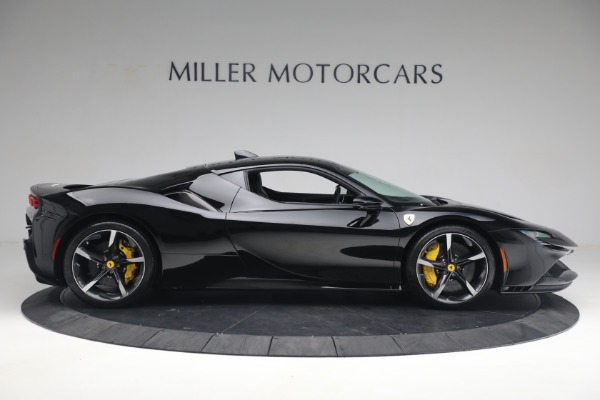 Used 2022 Ferrari SF90 Stradale for sale $629,900 at Alfa Romeo of Greenwich in Greenwich CT 06830 9