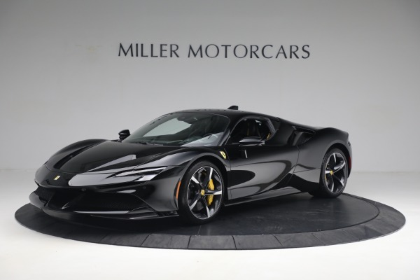 Used 2022 Ferrari SF90 Stradale for sale $629,900 at Alfa Romeo of Greenwich in Greenwich CT 06830 1