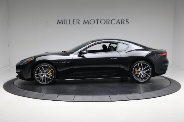 New 2024 Maserati GranTurismo Trofeo for sale $226,215 at Alfa Romeo of Greenwich in Greenwich CT 06830 6