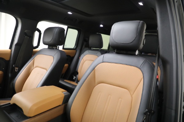 Used 2023 Land Rover Defender 130 X for sale $99,900 at Alfa Romeo of Greenwich in Greenwich CT 06830 18