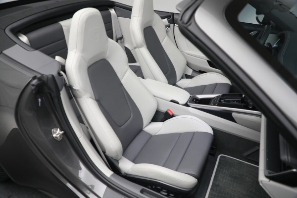 Used 2021 Porsche 911 Carrera S for sale $159,900 at Alfa Romeo of Greenwich in Greenwich CT 06830 26