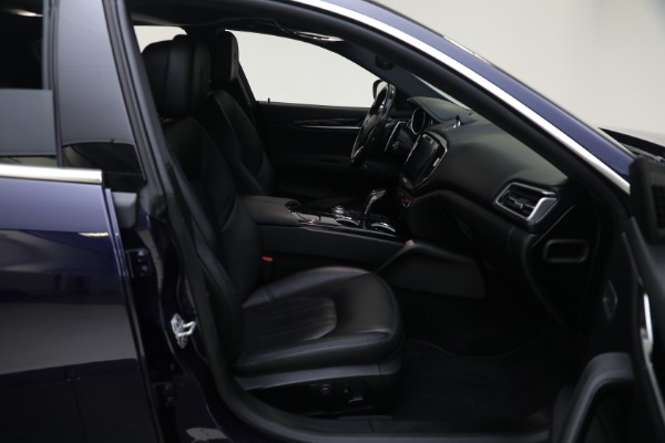 Used 2020 Maserati Ghibli SQ4 for sale Sold at Alfa Romeo of Greenwich in Greenwich CT 06830 21