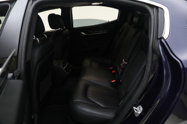 Used 2020 Maserati Ghibli SQ4 for sale Sold at Alfa Romeo of Greenwich in Greenwich CT 06830 24