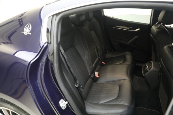Used 2020 Maserati Ghibli SQ4 for sale Sold at Alfa Romeo of Greenwich in Greenwich CT 06830 27
