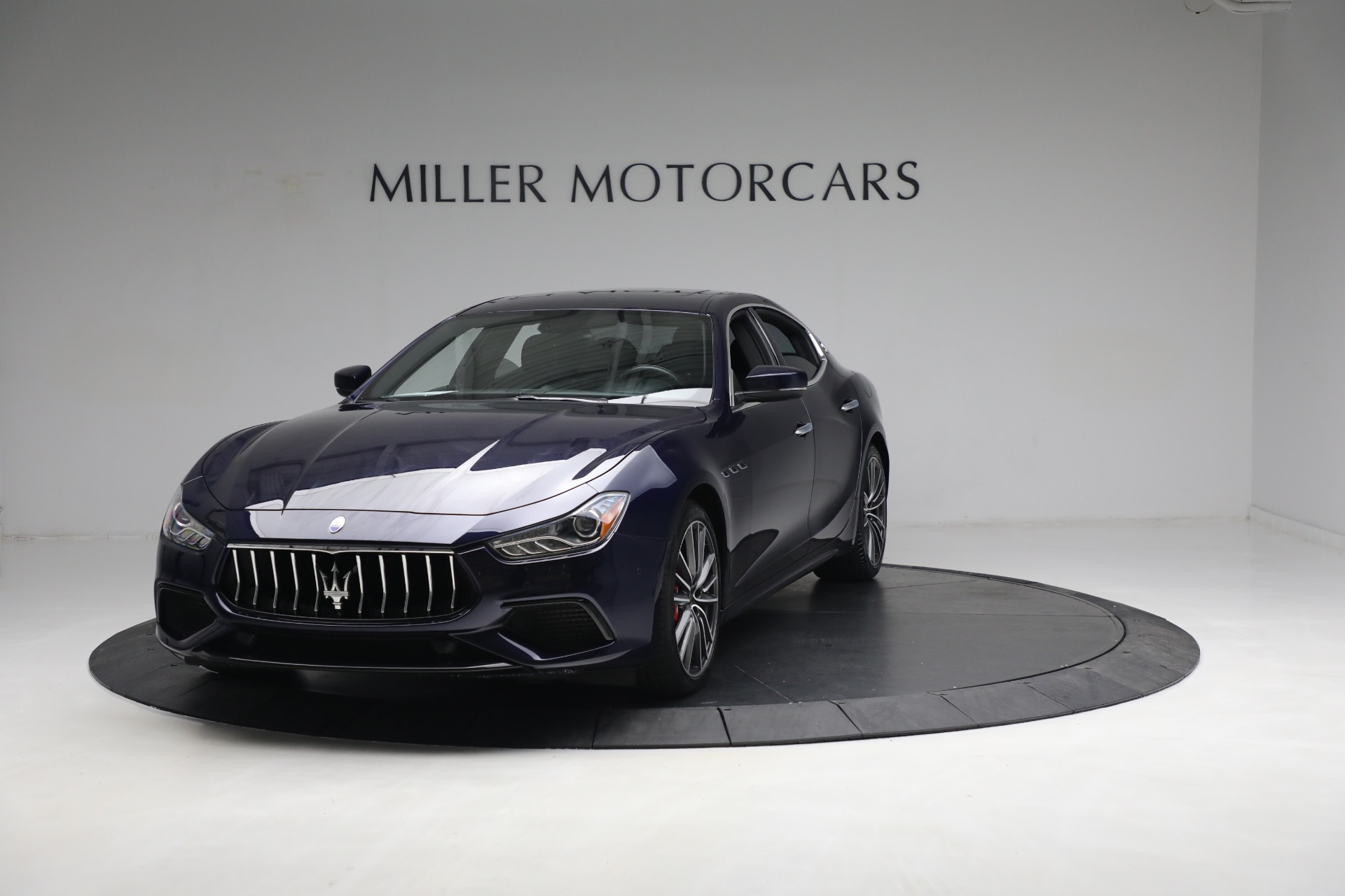 Used 2020 Maserati Ghibli SQ4 for sale Sold at Alfa Romeo of Greenwich in Greenwich CT 06830 1