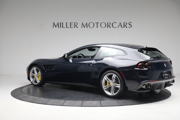 Used 2019 Ferrari GTC4Lusso for sale $269,900 at Alfa Romeo of Greenwich in Greenwich CT 06830 4