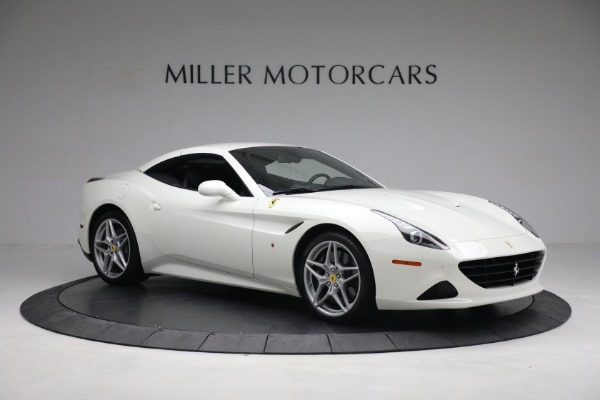 Used 2017 Ferrari California T for sale $151,900 at Alfa Romeo of Greenwich in Greenwich CT 06830 18