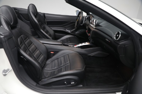 Used 2017 Ferrari California T for sale $151,900 at Alfa Romeo of Greenwich in Greenwich CT 06830 23