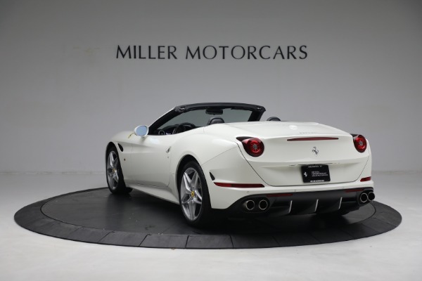Used 2017 Ferrari California T for sale $151,900 at Alfa Romeo of Greenwich in Greenwich CT 06830 5