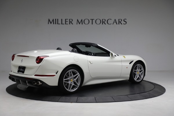 Used 2017 Ferrari California T for sale $151,900 at Alfa Romeo of Greenwich in Greenwich CT 06830 8