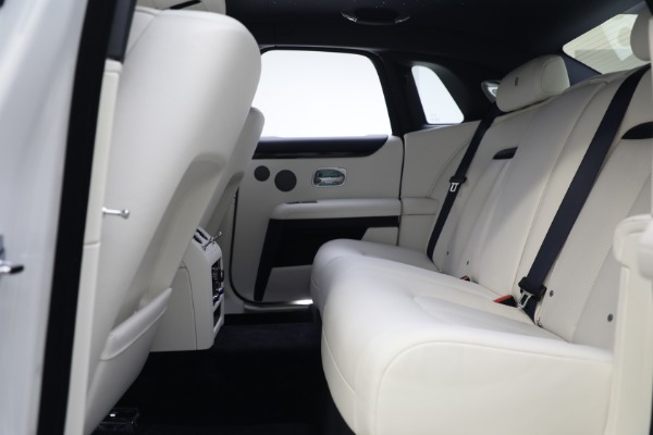 Used 2022 Rolls-Royce Ghost for sale Sold at Alfa Romeo of Greenwich in Greenwich CT 06830 20