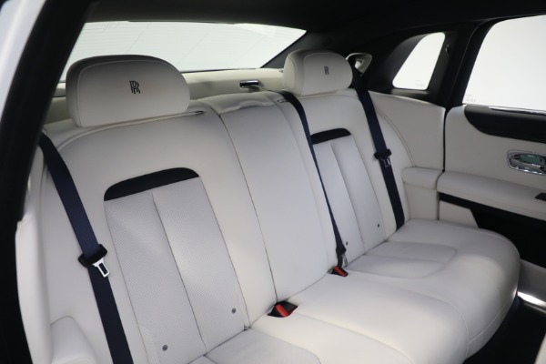 Used 2022 Rolls-Royce Ghost for sale Sold at Alfa Romeo of Greenwich in Greenwich CT 06830 23