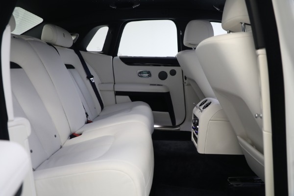 Used 2022 Rolls-Royce Ghost for sale Sold at Alfa Romeo of Greenwich in Greenwich CT 06830 25