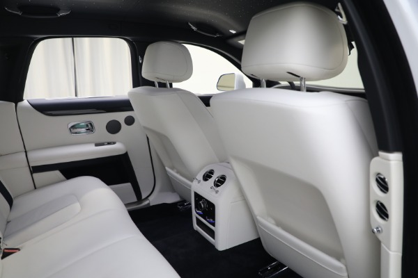 Used 2022 Rolls-Royce Ghost for sale Sold at Alfa Romeo of Greenwich in Greenwich CT 06830 26