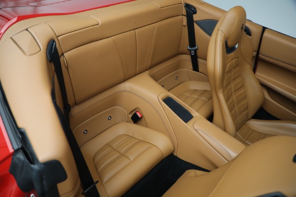 Used 2019 Ferrari Portofino for sale $221,900 at Alfa Romeo of Greenwich in Greenwich CT 06830 26