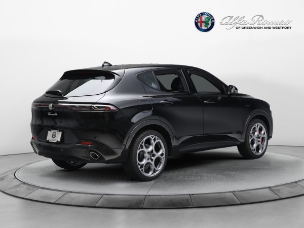 Used 2024 Alfa Romeo Tonale Veloce for sale Call for price at Alfa Romeo of Greenwich in Greenwich CT 06830 10