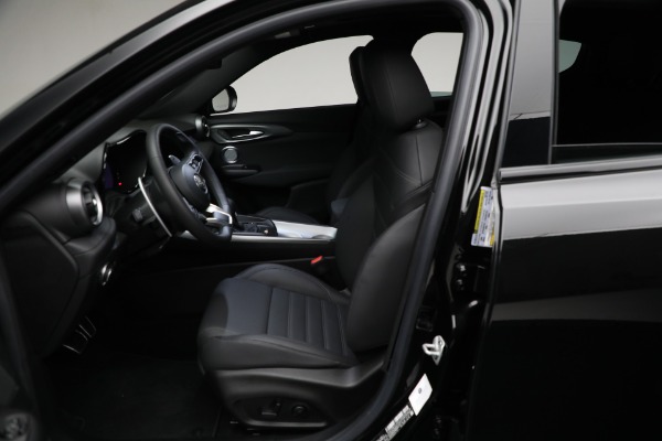Used 2024 Alfa Romeo Tonale Veloce for sale Call for price at Alfa Romeo of Greenwich in Greenwich CT 06830 15