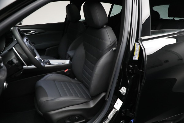 Used 2024 Alfa Romeo Tonale Veloce for sale Call for price at Alfa Romeo of Greenwich in Greenwich CT 06830 16
