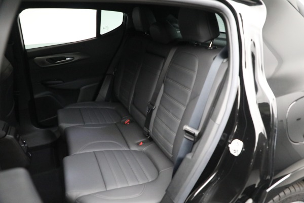 Used 2024 Alfa Romeo Tonale Veloce for sale Call for price at Alfa Romeo of Greenwich in Greenwich CT 06830 20