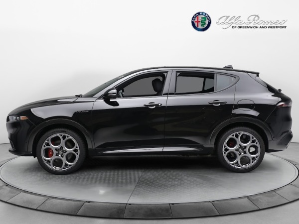 Used 2024 Alfa Romeo Tonale Veloce for sale Call for price at Alfa Romeo of Greenwich in Greenwich CT 06830 3