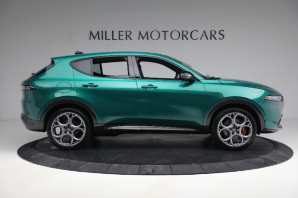 New 2024 Alfa Romeo Tonale Veloce for sale $59,340 at Alfa Romeo of Greenwich in Greenwich CT 06830 14