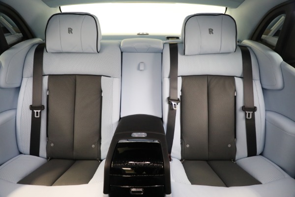 New 2024 Rolls-Royce Phantom for sale Sold at Alfa Romeo of Greenwich in Greenwich CT 06830 27