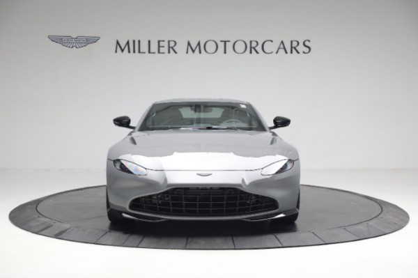 New 2023 Aston Martin Vantage V8 for sale $184,986 at Alfa Romeo of Greenwich in Greenwich CT 06830 11