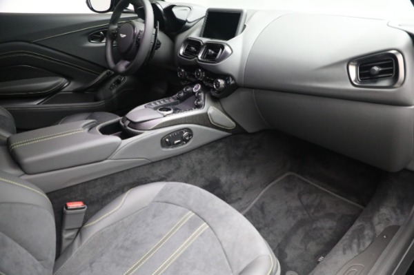 New 2023 Aston Martin Vantage V8 for sale $184,986 at Alfa Romeo of Greenwich in Greenwich CT 06830 20