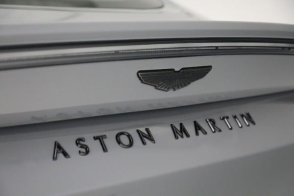 New 2023 Aston Martin Vantage V8 for sale $184,986 at Alfa Romeo of Greenwich in Greenwich CT 06830 24