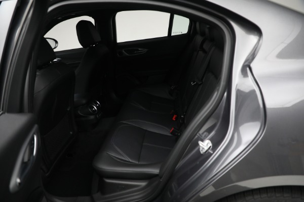 New 2024 Alfa Romeo Giulia Ti for sale $51,870 at Alfa Romeo of Greenwich in Greenwich CT 06830 28