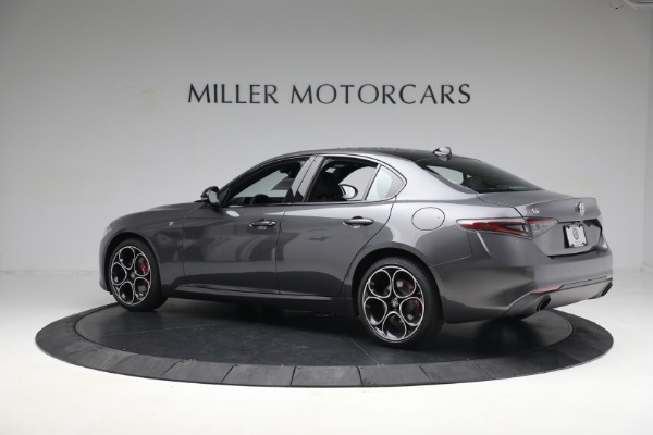 New 2024 Alfa Romeo Giulia Ti for sale $51,870 at Alfa Romeo of Greenwich in Greenwich CT 06830 8