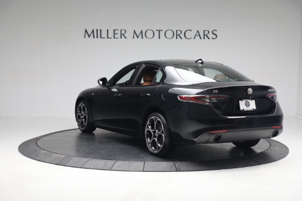 New 2024 Alfa Romeo Giulia Ti for sale $54,845 at Alfa Romeo of Greenwich in Greenwich CT 06830 8