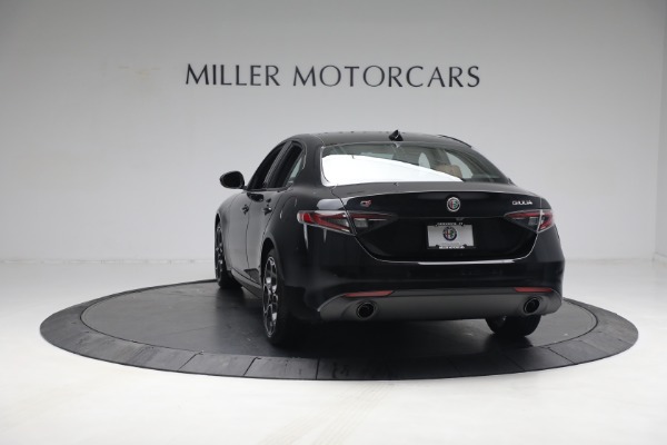 New 2024 Alfa Romeo Giulia Ti for sale $54,845 at Alfa Romeo of Greenwich in Greenwich CT 06830 9