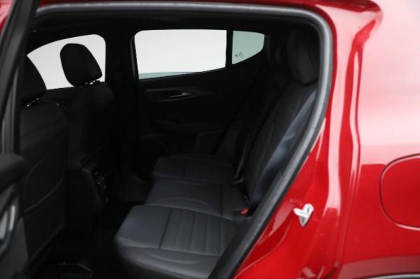 New 2024 Alfa Romeo Tonale Veloce for sale Sold at Alfa Romeo of Greenwich in Greenwich CT 06830 24