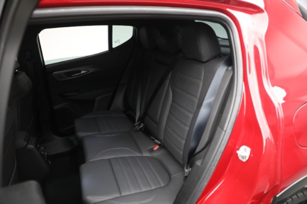 New 2024 Alfa Romeo Tonale Veloce for sale Sold at Alfa Romeo of Greenwich in Greenwich CT 06830 26