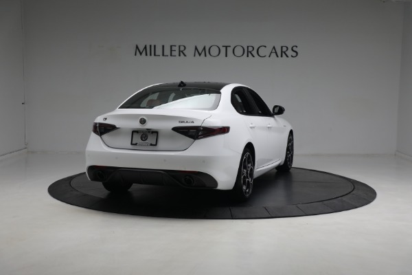 New 2024 Alfa Romeo Giulia veloce for sale Sold at Alfa Romeo of Greenwich in Greenwich CT 06830 11