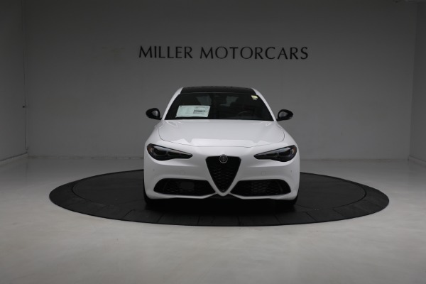 New 2024 Alfa Romeo Giulia Ti for sale $55,285 at Alfa Romeo of Greenwich in Greenwich CT 06830 19
