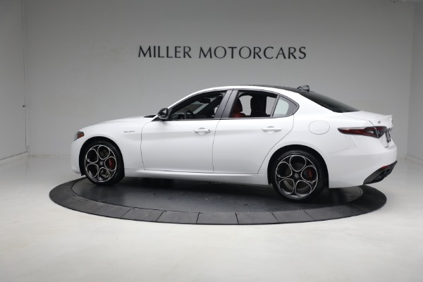New 2024 Alfa Romeo Giulia Ti for sale $55,285 at Alfa Romeo of Greenwich in Greenwich CT 06830 6