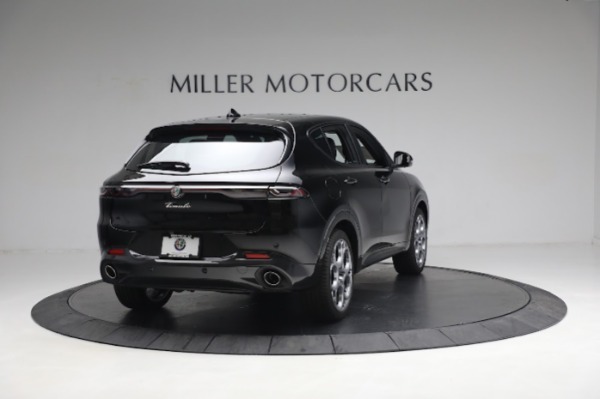New 2024 Alfa Romeo Tonale Veloce for sale $57,640 at Alfa Romeo of Greenwich in Greenwich CT 06830 10